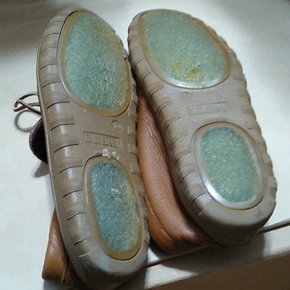 L.L. Bean SZ 10 Mens slippers - Picture 5 of 6